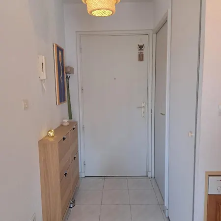 2 Pieces Terrasse 39m2 A 500m De La * لو لا فاندو